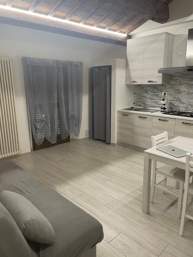 Appartamento "Il Portico" A Soli 8 Chilometri Da Imola E 7 Chilometri Da Faenza Exterior photo
